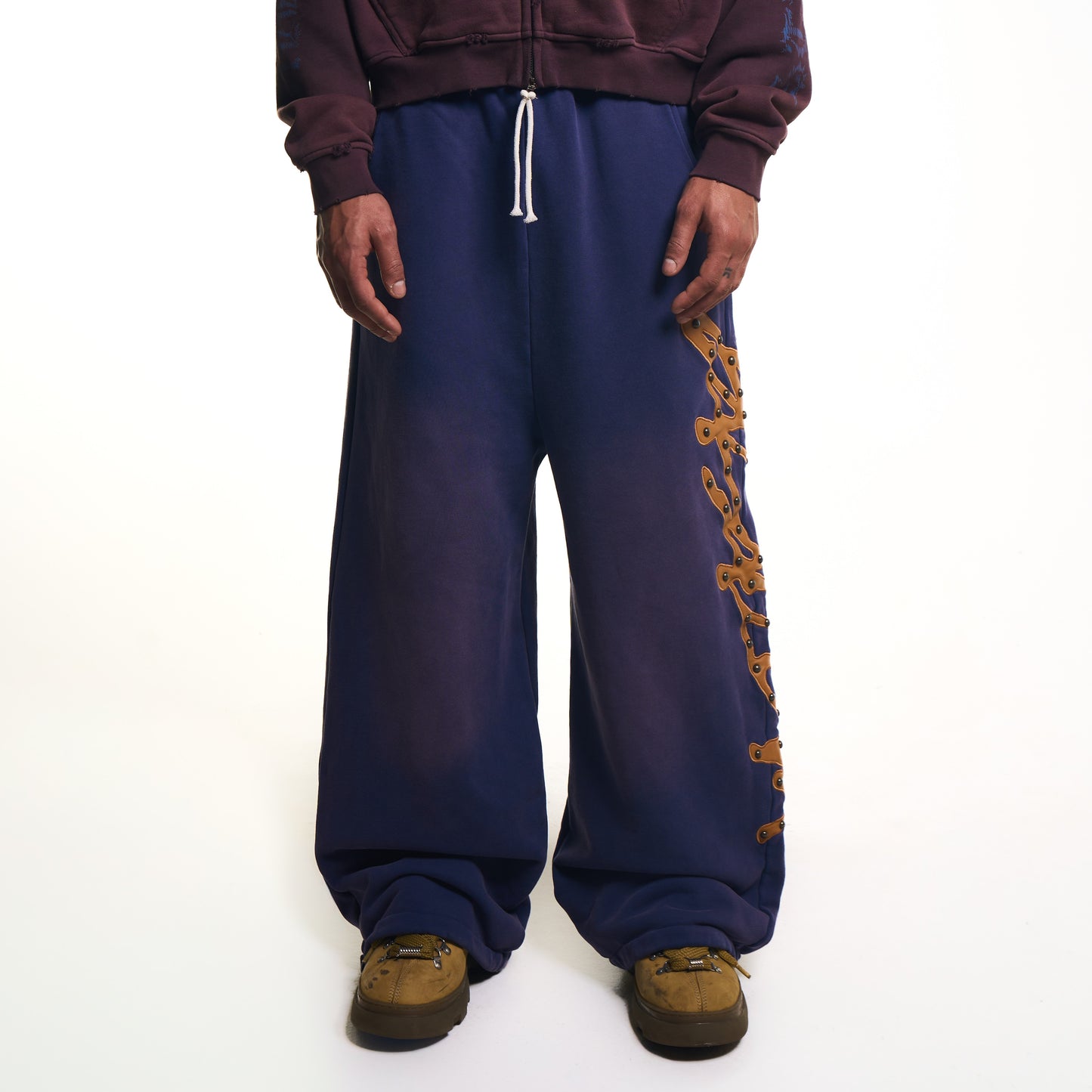 LOUNGE SWEATS [MIDNIGHT PLUM]