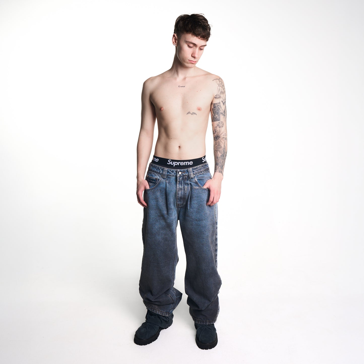 FOIL JEANS